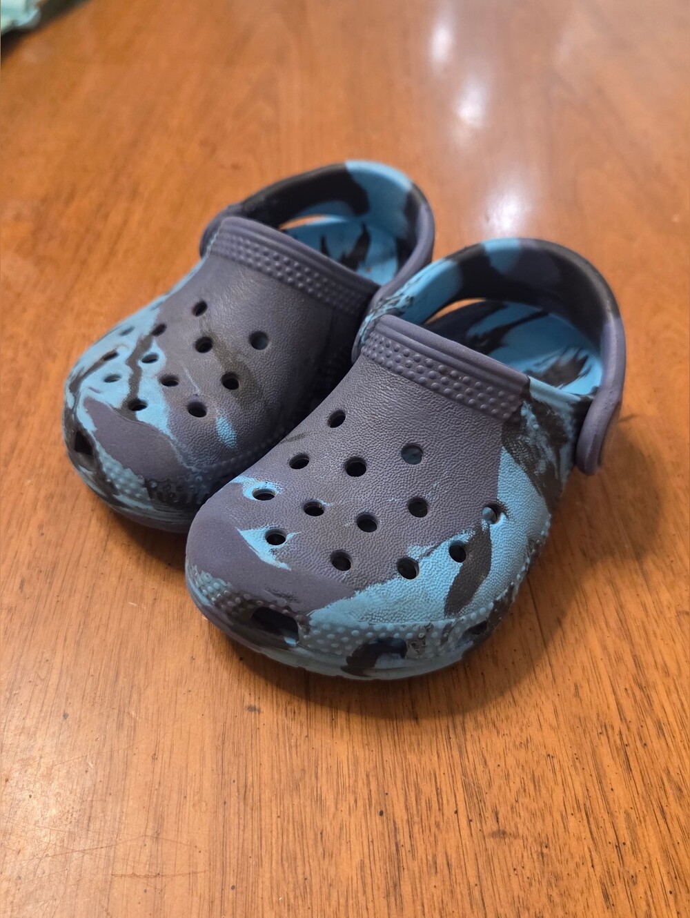 Crocs Kids' Classic Marbled Clogs